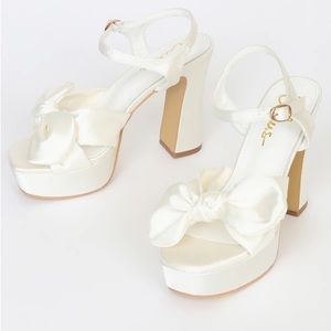 Lulu’s Lyeluh White Satin Bow Bridal Wedding Platform Heels 9